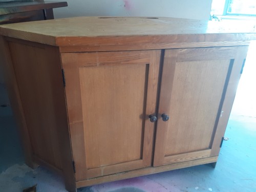 Solid oak media corner unit - media,